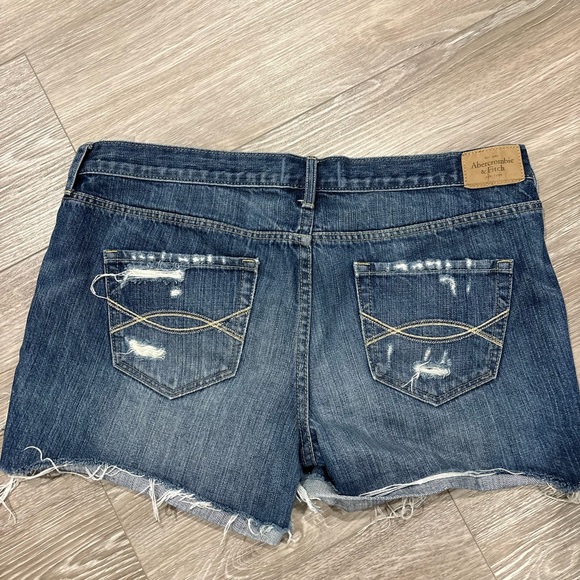 Abercrombie & Fitch Blue Distressed Jean Shorts - Picture 3 of 3